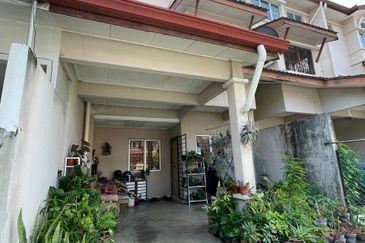 Jalan Uranus U5/122A