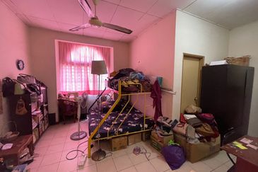 Jalan Uranus U5/122A