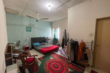 Jalan Uranus U5/122A