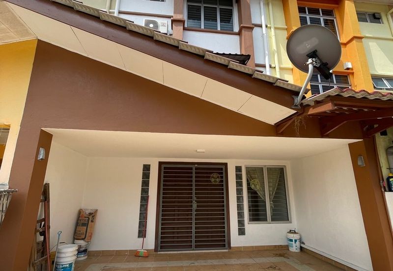 Jalan Uranus U5/122C