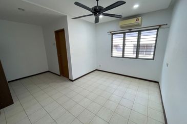 Jalan Uranus U5/122C