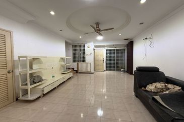 Jalan Uranus U5/128D