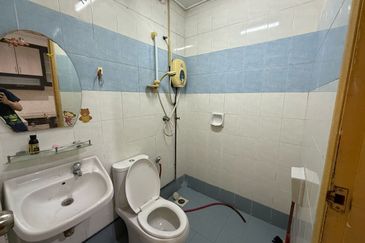 Jalan Uranus U5/128D