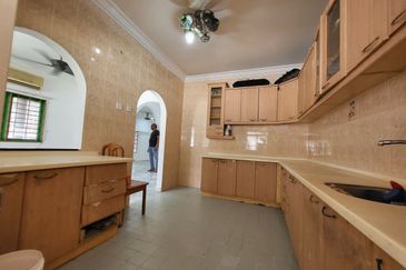 Teluki, Bukit Sentosa