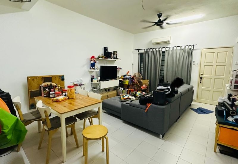 Jalan Uranus U5/122C