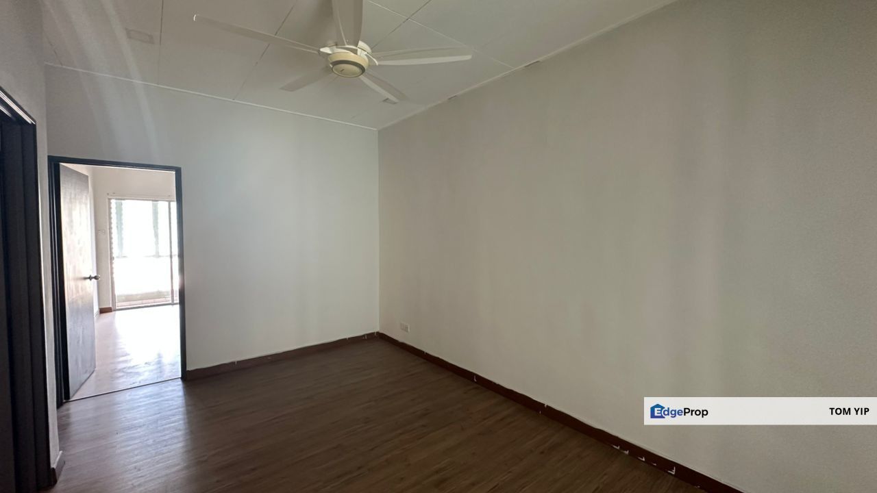 [CHEAPEST] Amansiara Townhouse Upper floor, Selayang Rawang, Selangor, Selayang