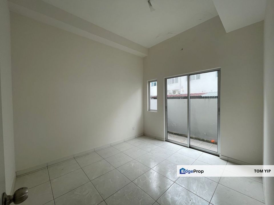 [BIG CORNER] 2sty Terrace, Acacia Park 3, Bandar Tasik Puteri Rawang, Selangor, Rawang