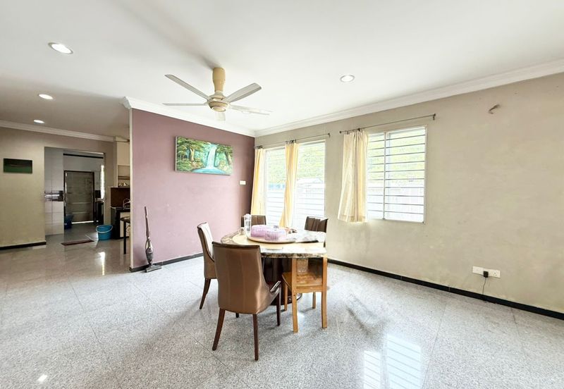 Seksyen 6, Bandar Country Homes