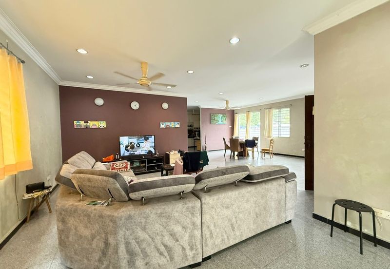 Seksyen 6, Bandar Country Homes