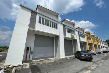 Taman Anugerah Suria [Industrial]