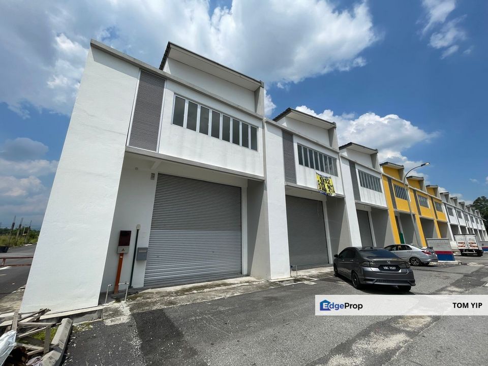 END LOT Factory rent - Anugerah Suria Sungai Choh Serendah Rawang, Selangor, Rawang
