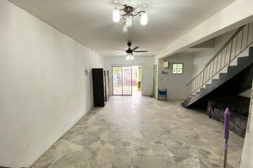 Seksyen 4, Bandar Country Homes