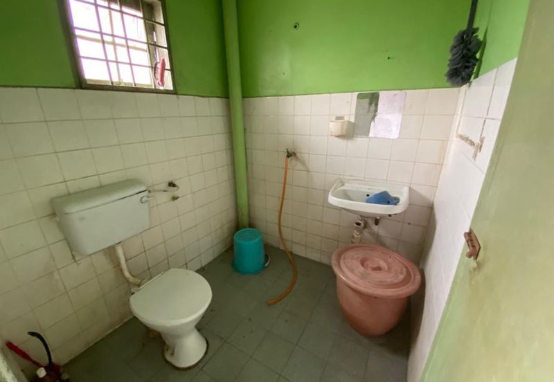 Seksyen 4, Bandar Country Homes