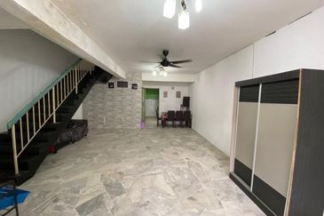 Seksyen 4, Bandar Country Homes