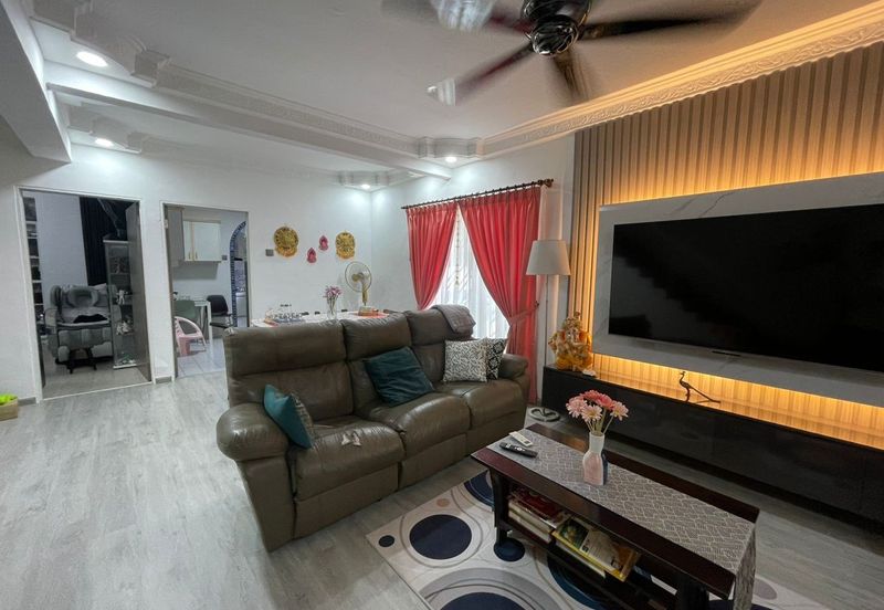 Seksyen 1, Bandar Country Homes