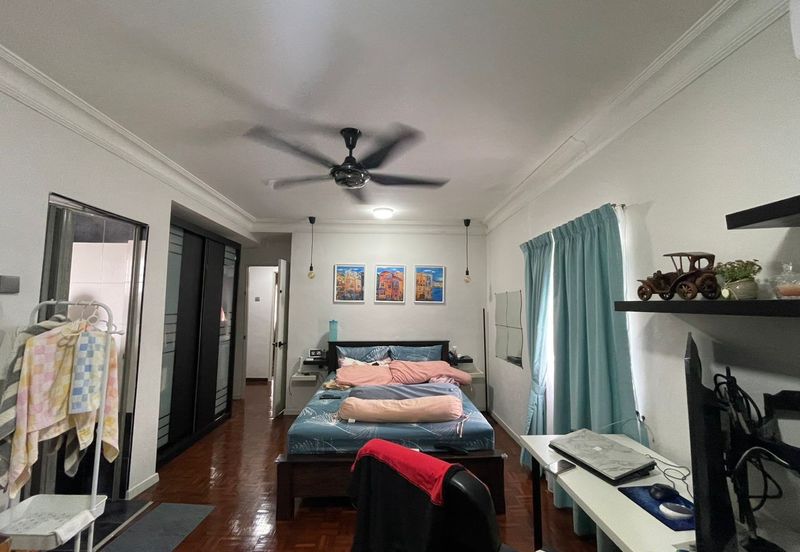 Seksyen 1, Bandar Country Homes