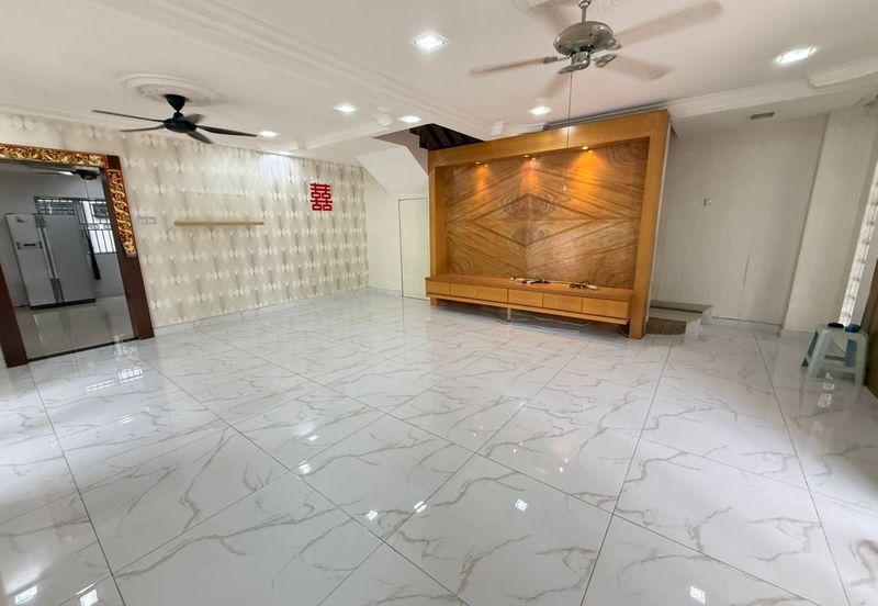 CORNER 3Sty Terraced RENO, Jalan Uranus U5 Subang Impian, Subang Bestari