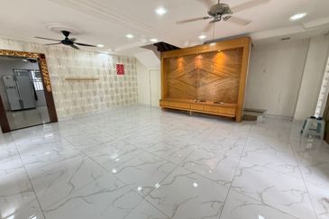 CORNER 3Sty Terraced RENO, Jalan Uranus U5 Subang Impian, Subang Bestari