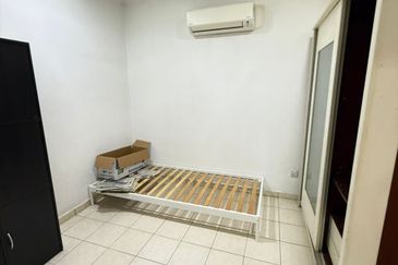 CORNER 3Sty Terraced RENO, Jalan Uranus U5 Subang Impian, Subang Bestari