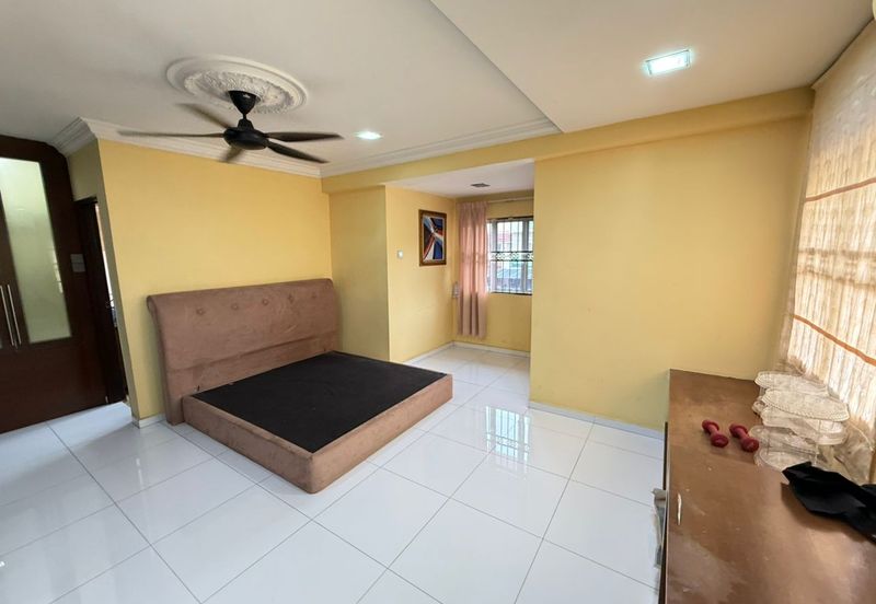 CORNER 3Sty Terraced RENO, Jalan Uranus U5 Subang Impian, Subang Bestari