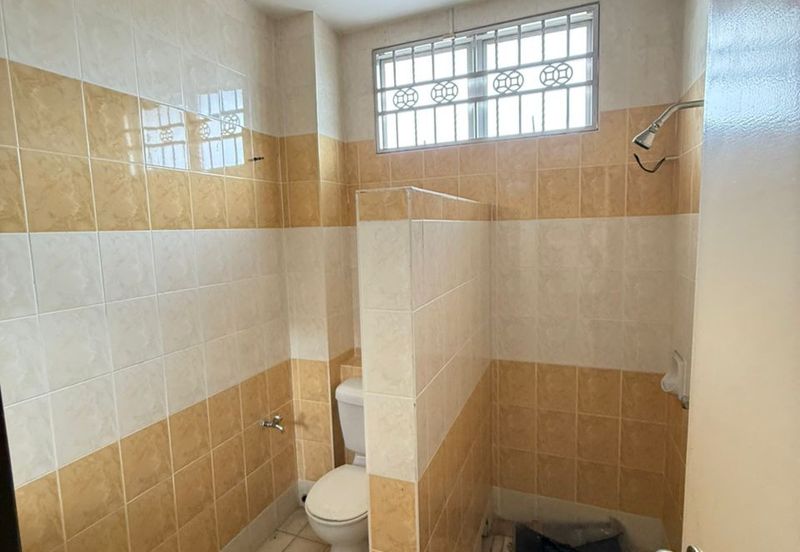 CORNER 3Sty Terraced RENO, Jalan Uranus U5 Subang Impian, Subang Bestari