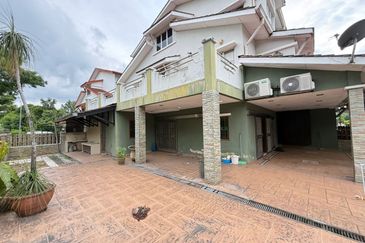 CORNER 3Sty Terraced RENO, Jalan Uranus U5 Subang Impian, Subang Bestari