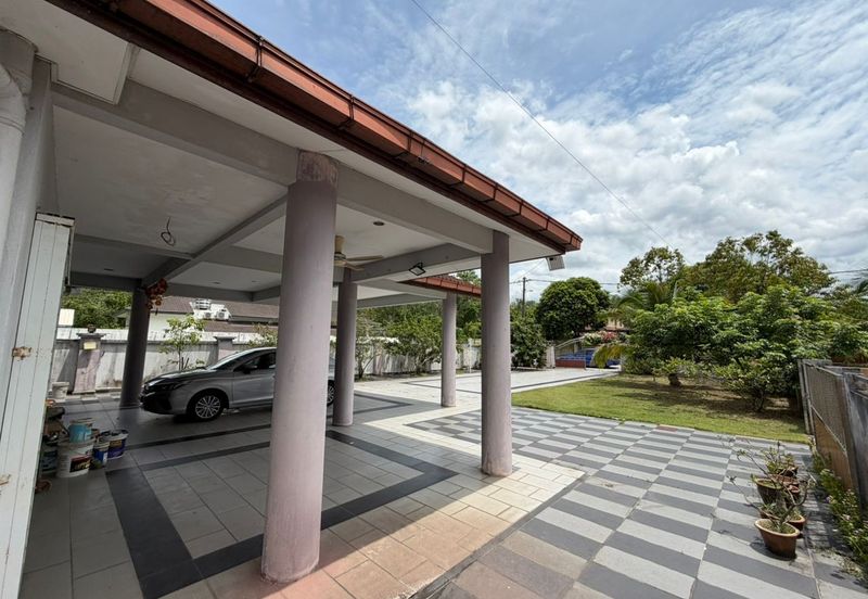 Seksyen 6, Bandar Country Homes