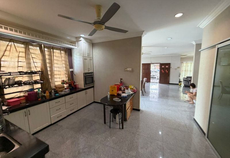 Seksyen 6, Bandar Country Homes