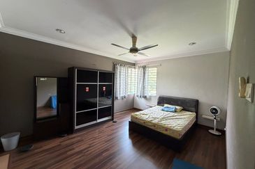 Seksyen 6, Bandar Country Homes