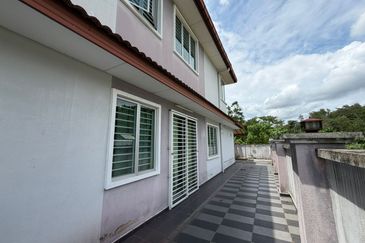 Seksyen 6, Bandar Country Homes