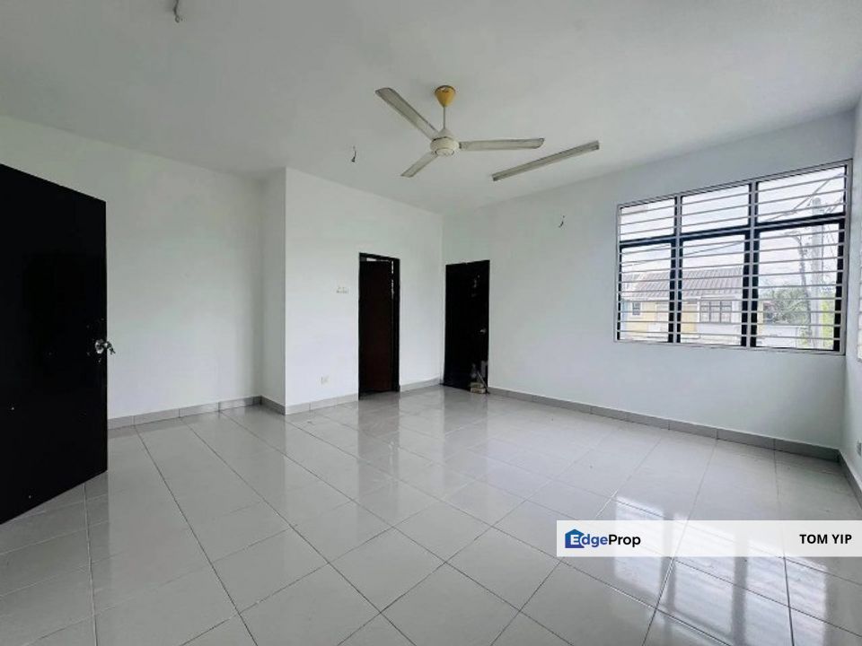 End Lot - 2 Sty Terraced House Camelia Saujana Rawang Bandar Country Homes, Selangor, Bandar Country Homes