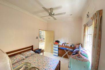 Seksyen 6, Bandar Country Homes