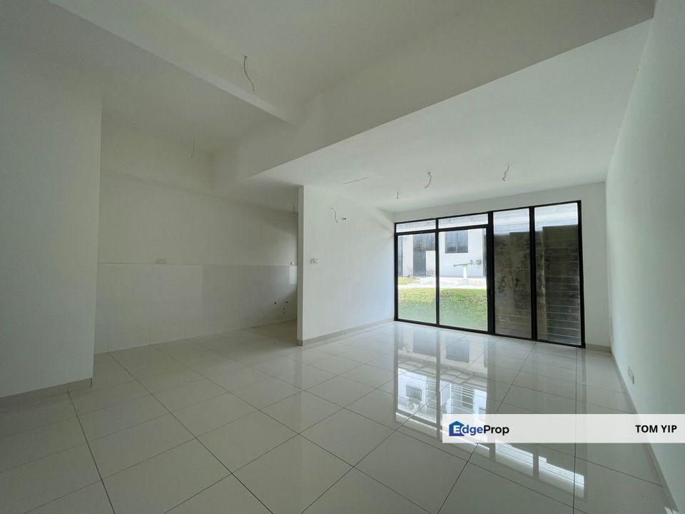 CHEAPEST - 3sty Superlink, Lakeclub Parkhome, Rawang, Selangor, Rawang