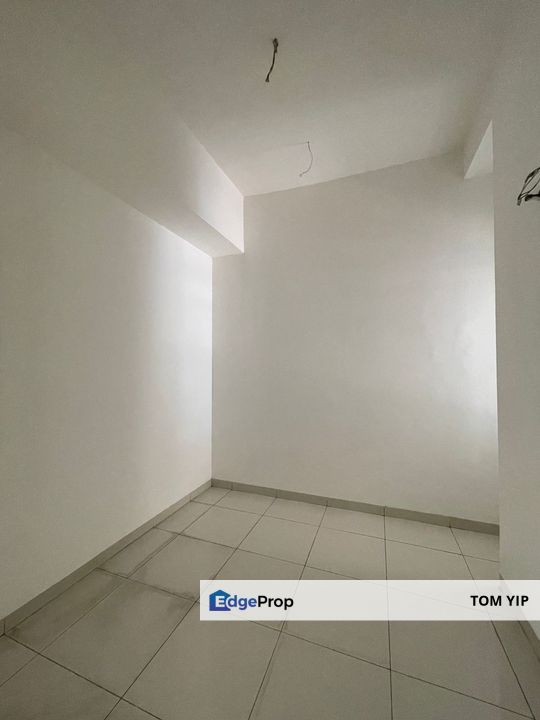 CHEAPEST - 3sty Superlink, Lakeclub Parkhome, Rawang, Selangor, Rawang