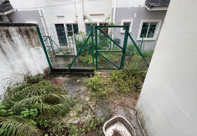 Kota Puteri, Batu Arang