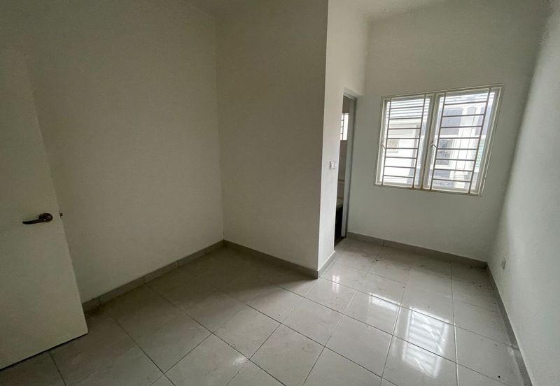 Kota Puteri, Batu Arang