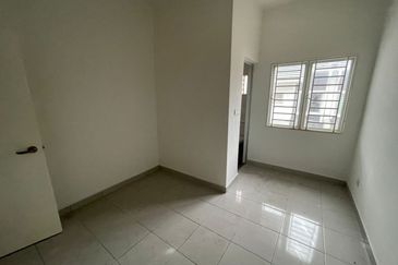 Kota Puteri, Batu Arang