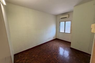 Seksyen 7, Bandar Country Homes