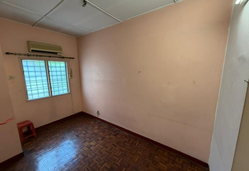 Seksyen 7, Bandar Country Homes