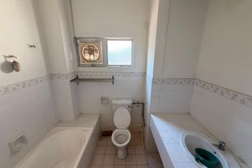 Seksyen 7, Bandar Country Homes