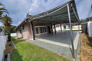 Teluki, Bukit Sentosa