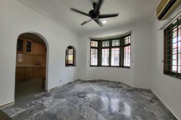 Teluki, Bukit Sentosa