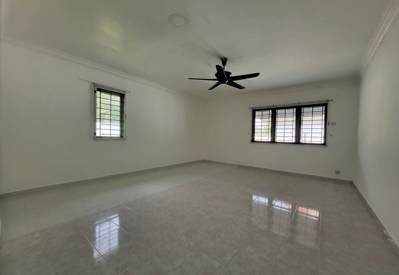 Teluki, Bukit Sentosa