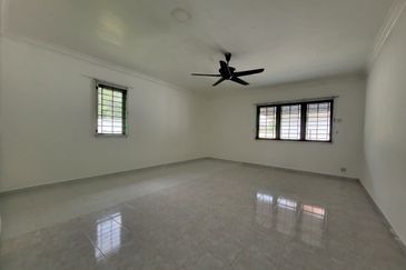 Teluki, Bukit Sentosa