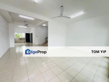 LIMITED 2 Storey Terrace Taman Scientex Rawang Kota Emerald House, Selangor, Rawang