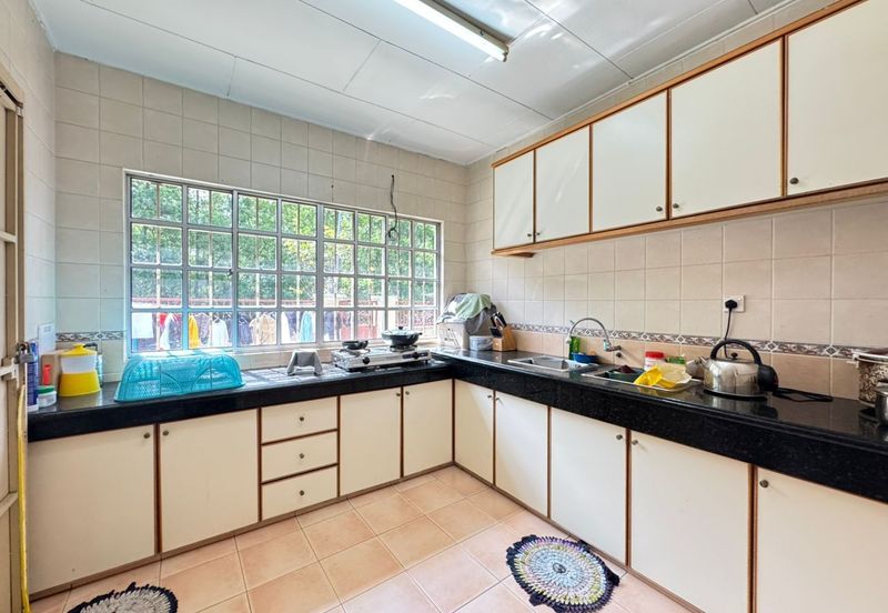 Seksyen 6, Bandar Country Homes