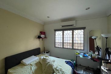 Seksyen 8, Bandar Country Homes