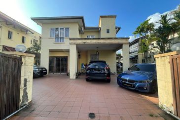 Seksyen 8, Bandar Country Homes