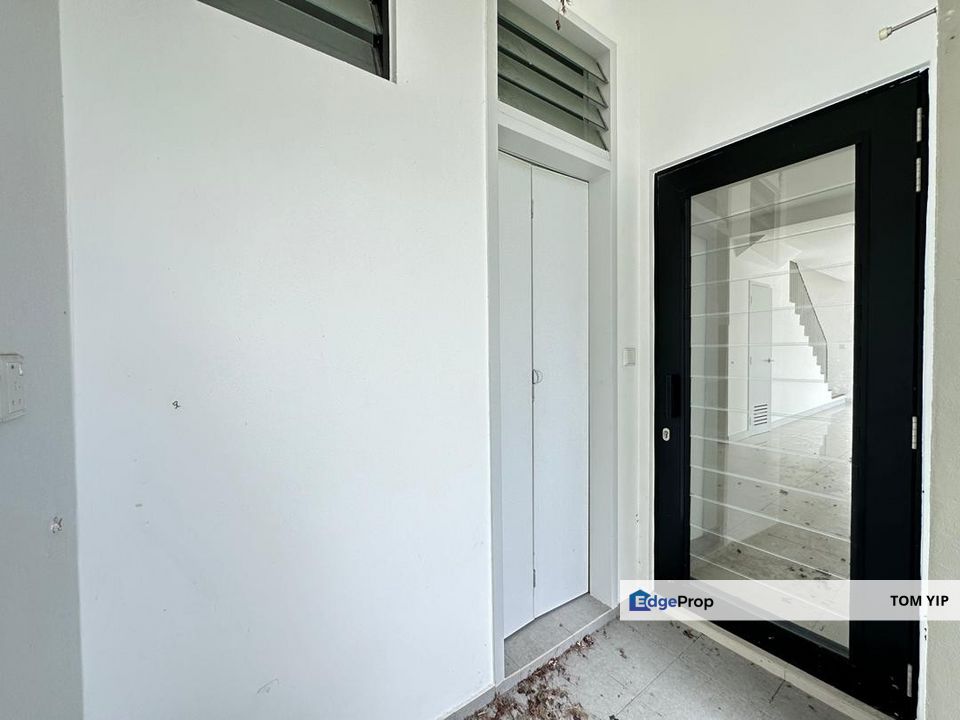 LIMITED 2 Storey END LOT SEMI D , Mallow , Kota Emerald , Rawang House, Selangor, Rawang