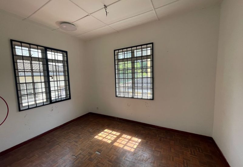 Seksyen 6, Bandar Country Homes